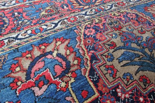 ANTIQUE BAKTIARI CARPET PERSIAN CIRCA 19001910 - ADDITIONAL PHOTO 10