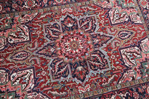 ANTIQUE HERIZ RUG PERSIAN - ADDITIONAL PHOTO 4
