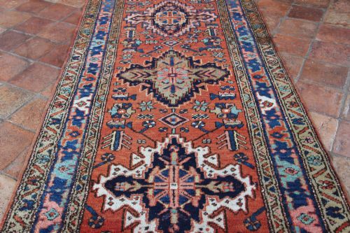 ANTIQUE PERSIAN HERIZ RUNNER - ADDITIONAL PHOTO 4