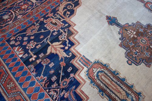 LARGE ANTIQUE BAKSHAISH CARPET PERSIA - ADDITIONAL PHOTO 1