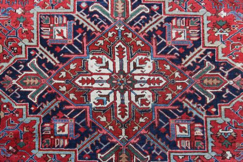 ANTIQUE HERIZ CARPET PERSIAN - ADDITIONAL PHOTO 1