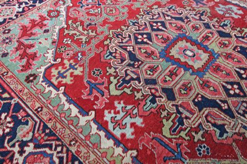ANTIQUE HERIZ RUG - ADDITIONAL PHOTO 2