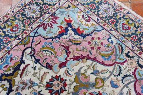 ANTIQUE 'BENLIAN' TABRIZ CARPET - ADDITIONAL PHOTO 5