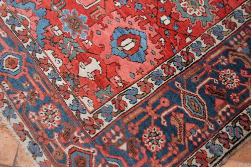 fig 1. Antique Serapi carpet