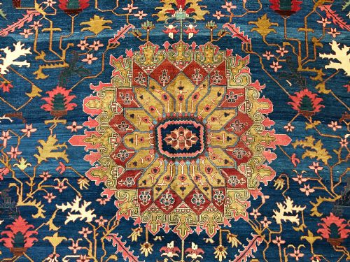 ANTIQUE SERAPI CARPET - ADDITIONAL PHOTO 7