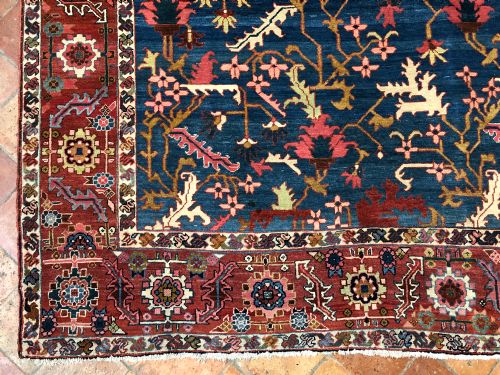 ANTIQUE SERAPI CARPET - ADDITIONAL PHOTO 8