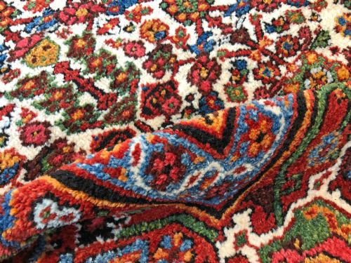 ANTIQUE FEREGHAN CARPET - ADDITIONAL PHOTO 4