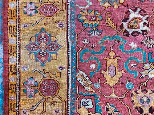 ANTIQUE USHAK CARPET - ADDITIONAL PHOTO 3