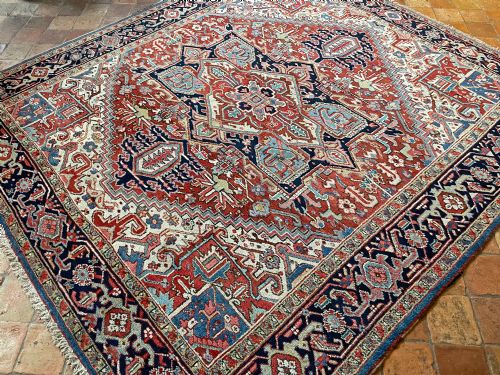 SQUARE ANTIQUE HERIZ CARPET - ADDITIONAL PHOTO 4