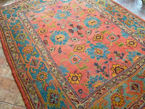 ANTIQUE USHAK CARPET - ADDITIONAL PHOTO 3