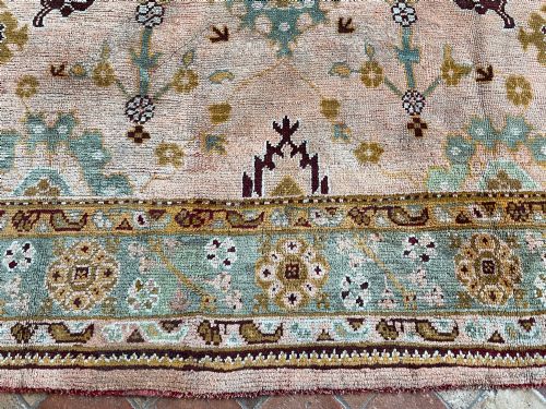 ANTIQUE USHAK CARPET - ADDITIONAL PHOTO 4