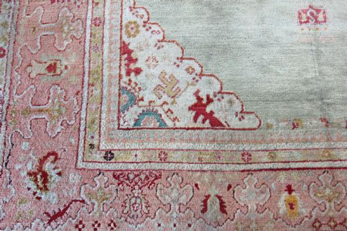ANTIQUE ANGORA USHAK CARPET - ADDITIONAL PHOTO 5
