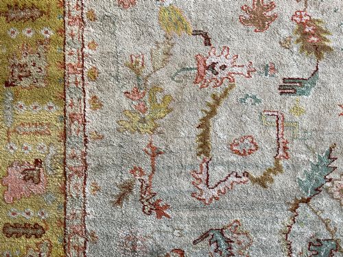 ANTIQUE USHAK CARPET - ADDITIONAL PHOTO 3