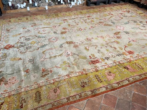 ANTIQUE USHAK CARPET - ADDITIONAL PHOTO 10