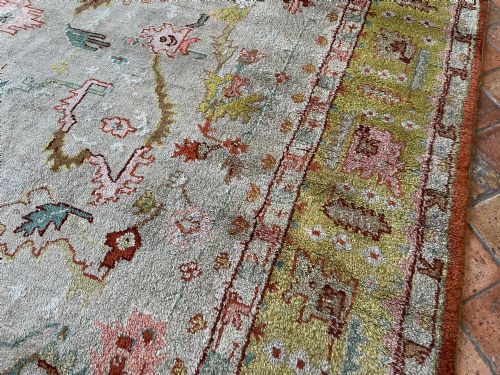 ANTIQUE USHAK CARPET - ADDITIONAL PHOTO 11