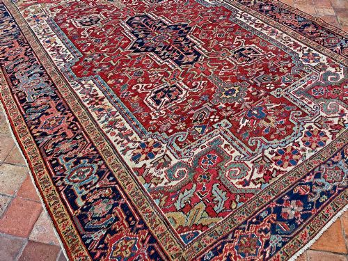 ANTIQUE HERIZ CARPET - ADDITIONAL PHOTO 3