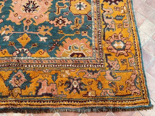 ANTIQUE USHAK CARPET - ADDITIONAL PHOTO 5