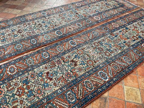 ONE ANTIQUE HERIZ RUNNER - ADDITIONAL PHOTO 1
