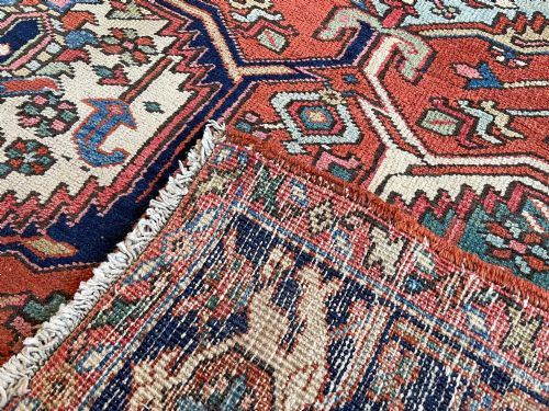 ANTIQUE HERIZ CARPET - ADDITIONAL PHOTO 1