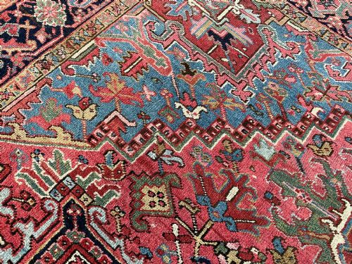 ANTIQUE HERIZ CARPET - ADDITIONAL PHOTO 1
