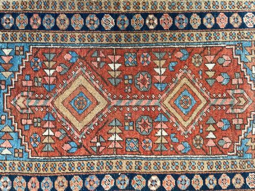 ANTIQUE HERIZ RUG - ADDITIONAL PHOTO 3