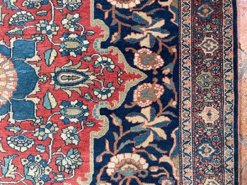 ANTIQUE FARAHAN RUG - ADDITIONAL PHOTO 2