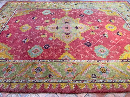 ANTIQUE USHAK CARPET - ADDITIONAL PHOTO 3