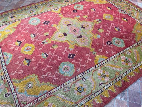 ANTIQUE USHAK CARPET - ADDITIONAL PHOTO 6