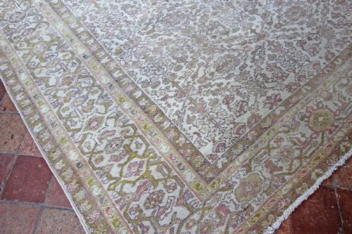 ANTIQUE SULTANABAD CARPET - ADDITIONAL PHOTO 5