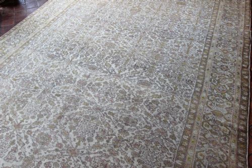 ANTIQUE SULTANABAD CARPET - ADDITIONAL PHOTO 9