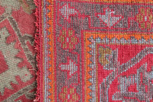 ANTIQUE SQUARE USHAK CARPET - ADDITIONAL PHOTO 3