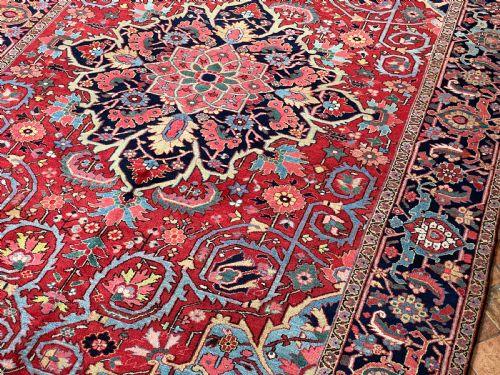 ANTIQUE HERIZ CARPET - ADDITIONAL PHOTO 2