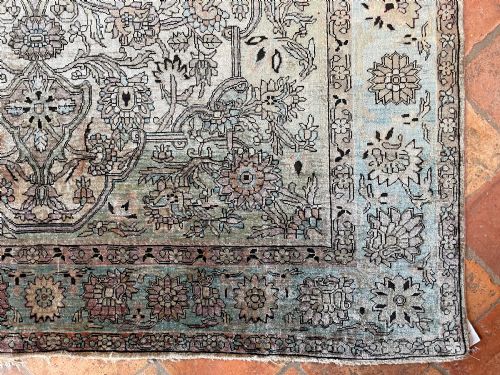 ANTIQUE SILK FARAHAN RUG - ADDITIONAL PHOTO 11
