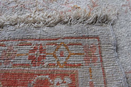 ANTIQUE USHAK CARPET LATE 19TH CENTURY - ADDITIONAL PHOTO 2