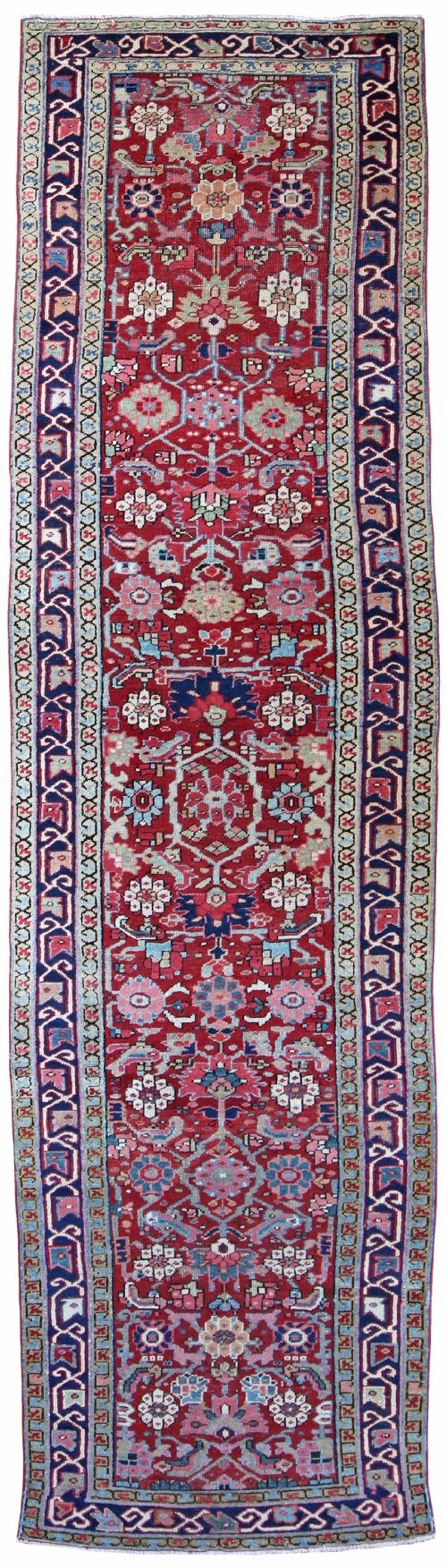 ANTIQUE HERIZ RUNNER