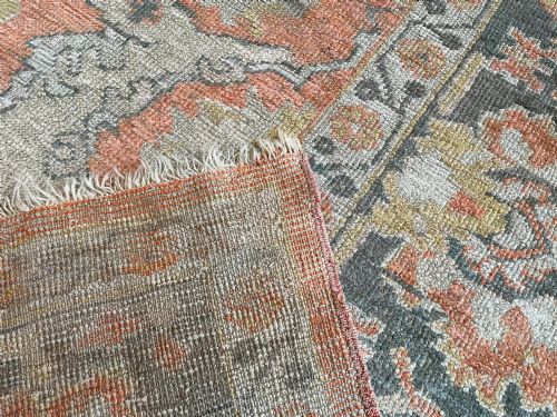 RARE ANTIQUE USHAK CARPET - ADDITIONAL PHOTO 3