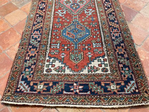 ANTIQUE HERIZ RUNNER - ADDITIONAL PHOTO 2