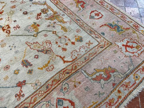 RARE ANTIQUE USHAK CARPET CIRCA 1880 - ADDITIONAL PHOTO 9