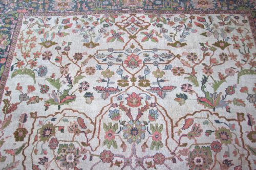 RARE ANTIQUE SULTANABAD CARPET - ADDITIONAL PHOTO 2