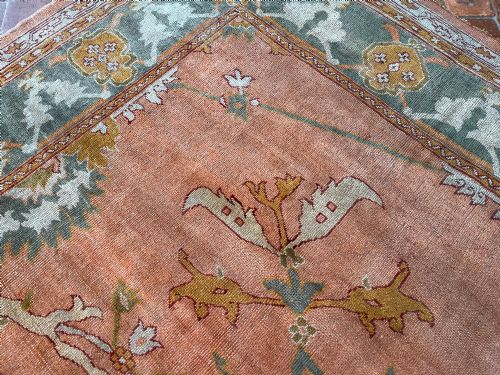 ANTIQUE USHAK CARPET - ADDITIONAL PHOTO 4