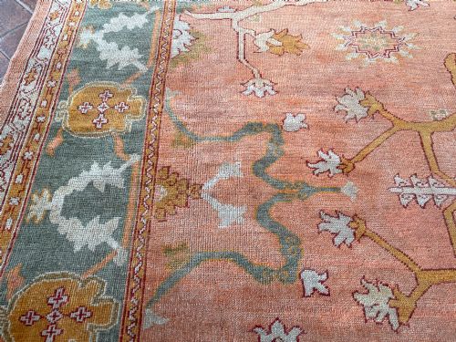 ANTIQUE USHAK CARPET - ADDITIONAL PHOTO 7