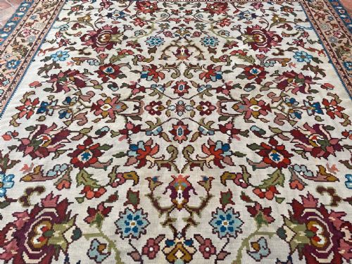ANTIQUE BESSARABIAN KILIM - ADDITIONAL PHOTO 1