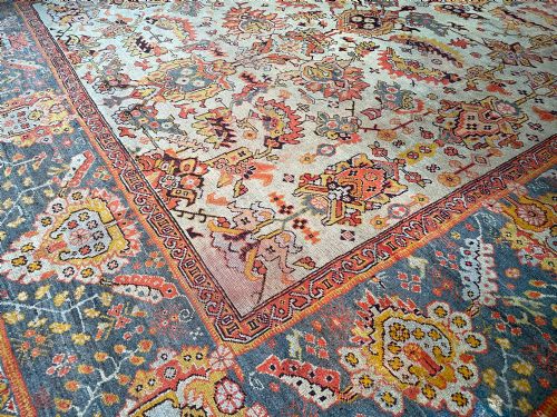 RARE ANTIQUE USHAK CARPET - ADDITIONAL PHOTO 3