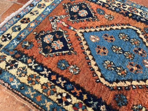 ANTIQUE HERIZ RUNNER - ADDITIONAL PHOTO 1