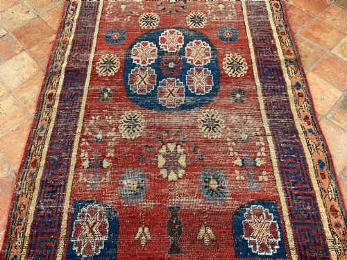 ANCIENT ANTIQUE KHOTAN RUG - ADDITIONAL PHOTO 9