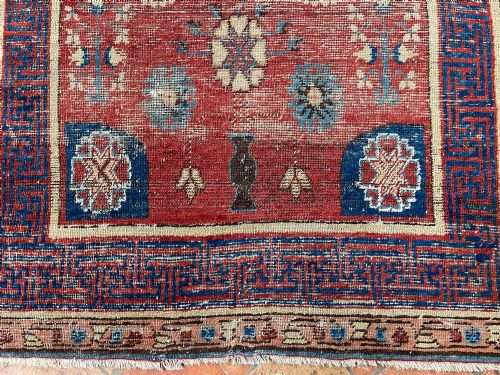 ANCIENT ANTIQUE KHOTAN RUG - ADDITIONAL PHOTO 10