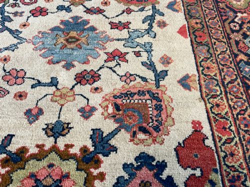 ANTIQUE MAHAL CARPET - ADDITIONAL PHOTO 7