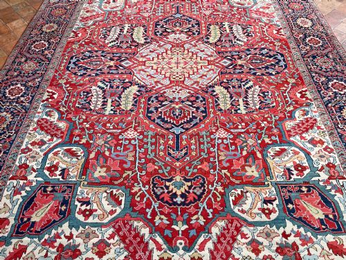 ANTIQUE HERIZ CARPET - ADDITIONAL PHOTO 5