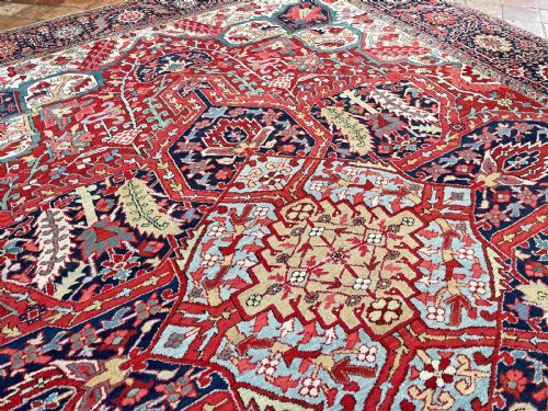ANTIQUE HERIZ CARPET - ADDITIONAL PHOTO 10