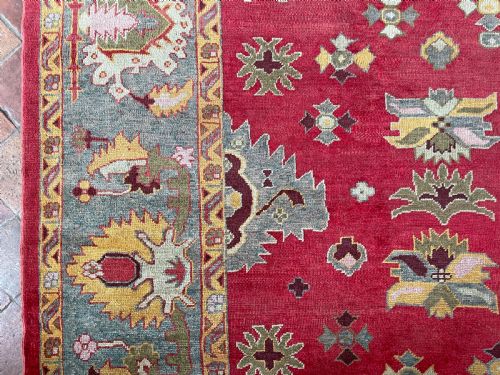 ANTIQUE USHAK CARPET - ADDITIONAL PHOTO 4